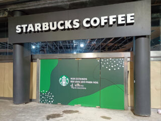 Starbucks Ploteo ingreso